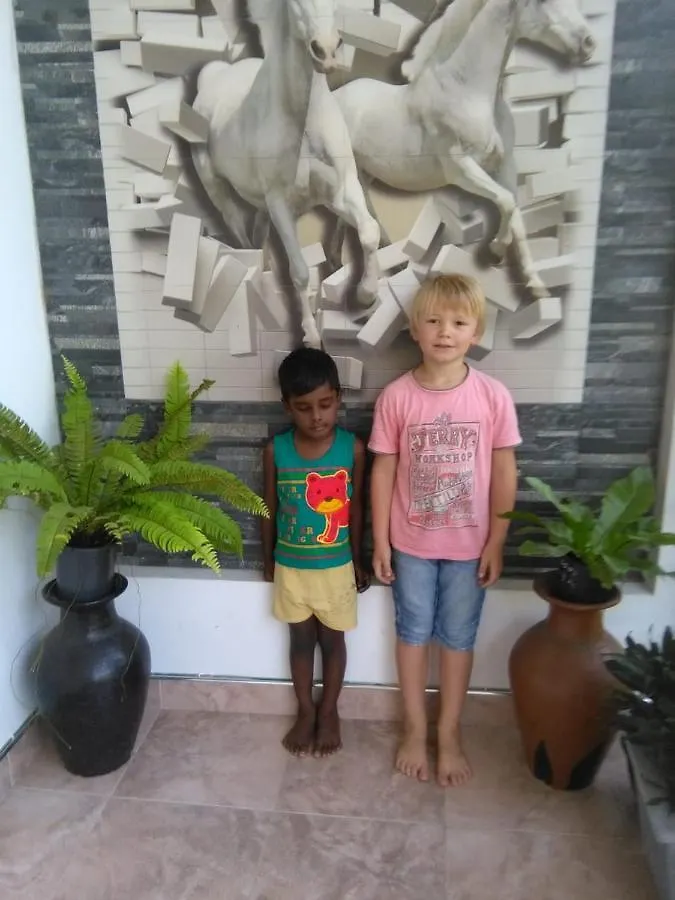 Mahaweli King'S Villa Kandy Nocleg ze śniadaniem
