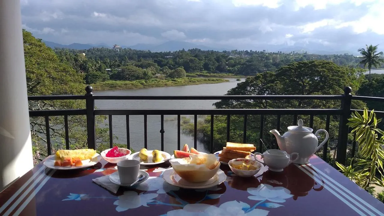 Mahaweli King'S Villa Kandy