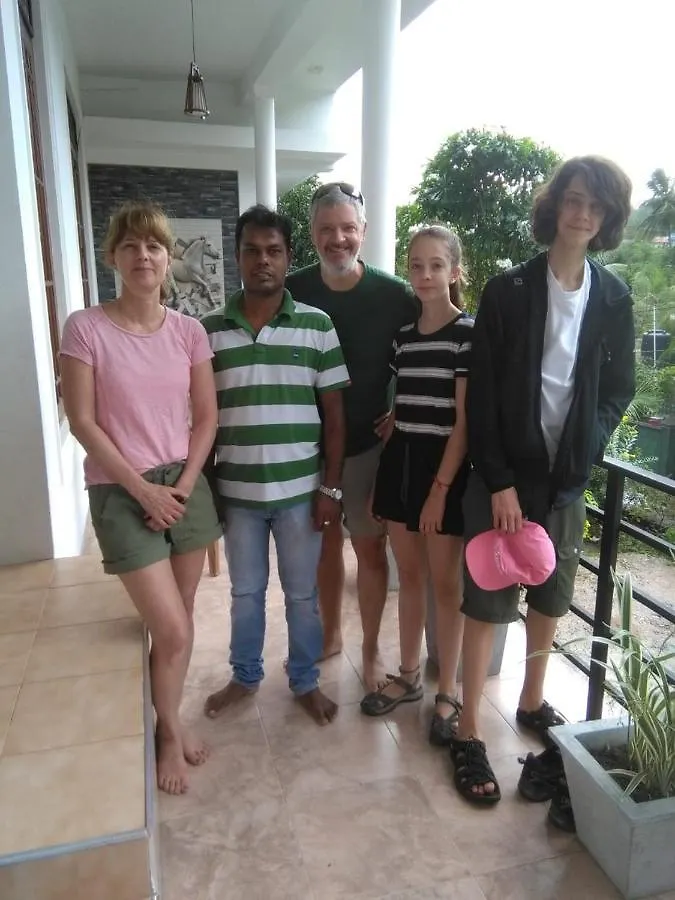 Mahaweli King'S Villa Kandy