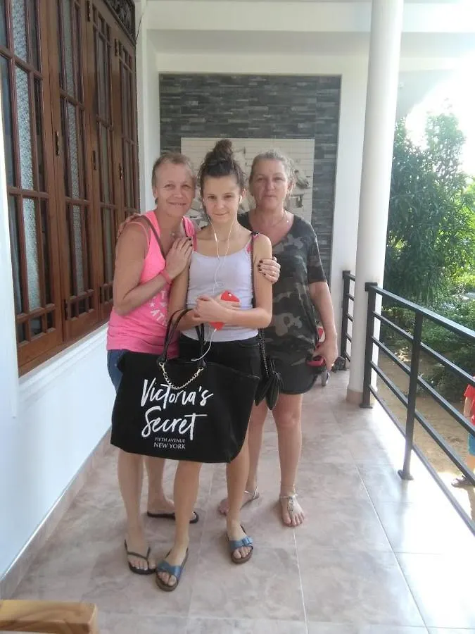 *** Bed & Breakfast Mahaweli King'S Villa Kandy Sri Lanka